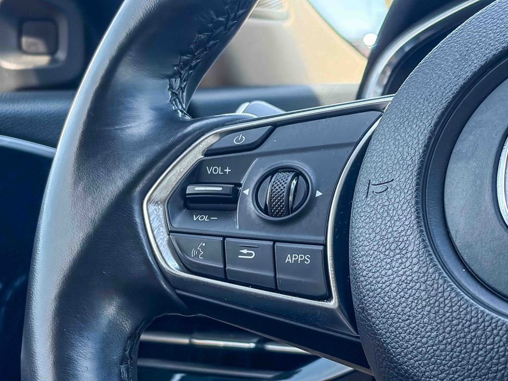 Used 2022 Acura MDX SH-AWD w/ Technology Package image 22