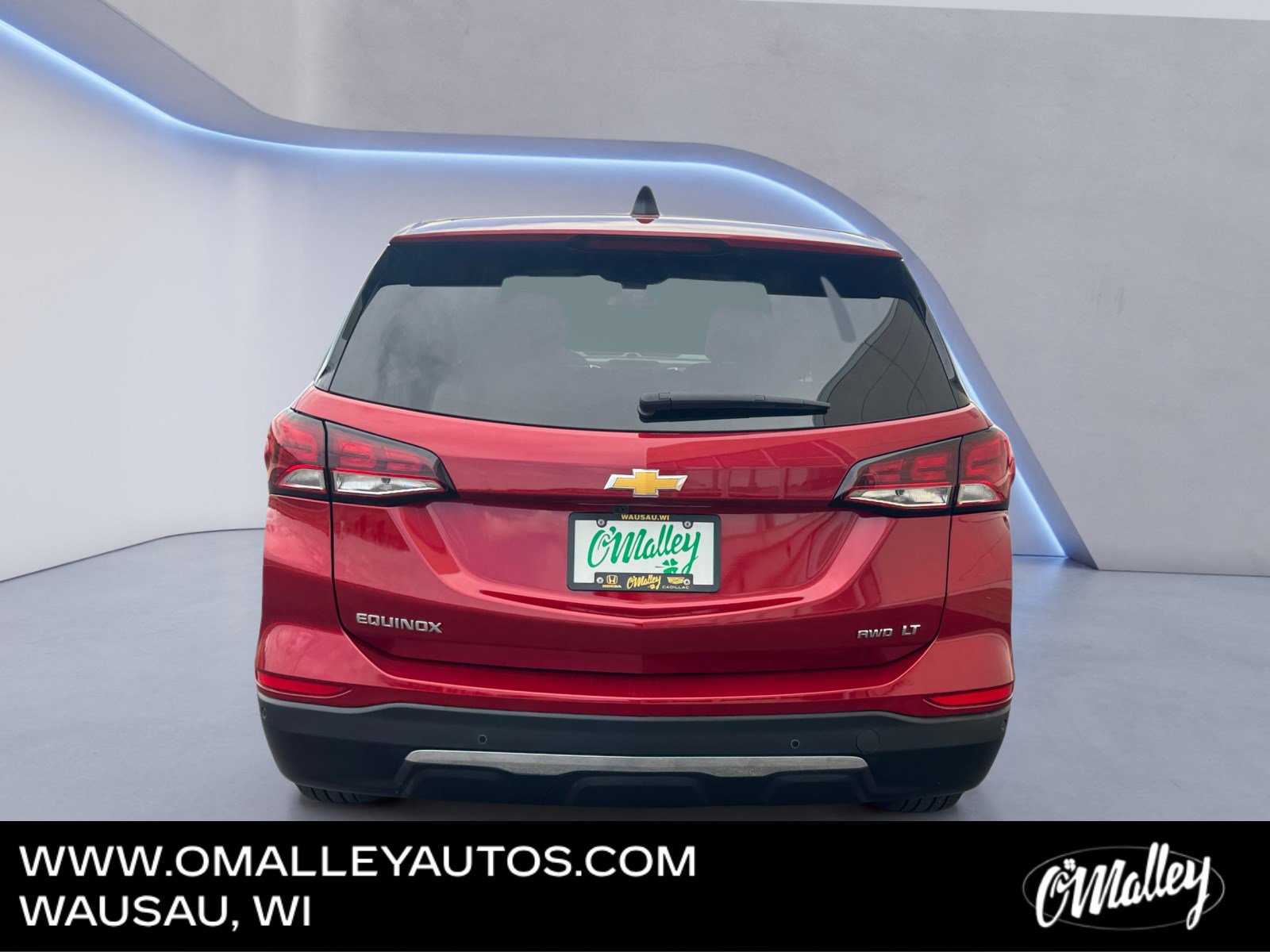 Used 2024 Chevrolet Equinox LT w/ LPO, Floor Liner Package AWD/4WD image 4