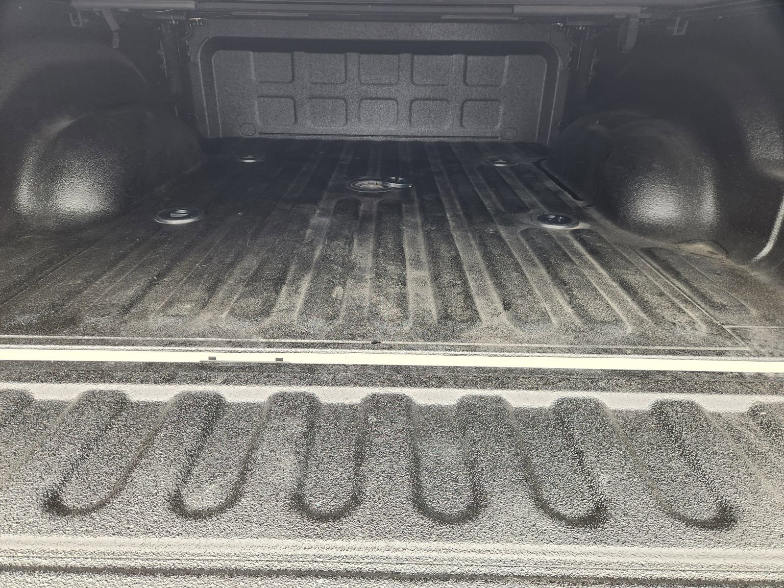 Used 2024 RAM 2500 Laramie w/ Night Edition AWD/4WD image 32