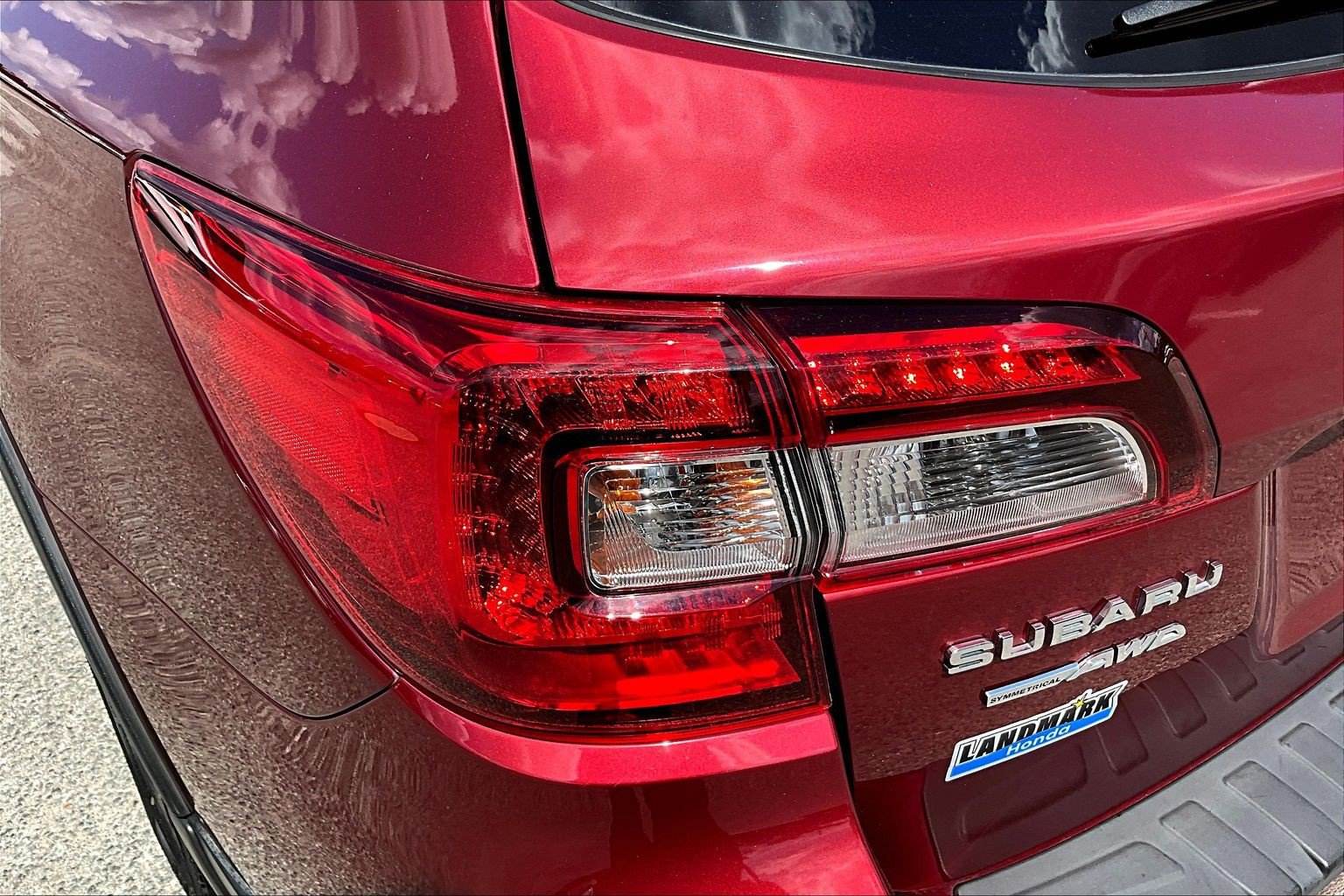 Used 2017 Subaru Outback 2.5i Limited AWD/4WD image 32