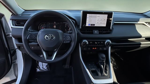 Used 2024 Toyota RAV4 XLE image 9