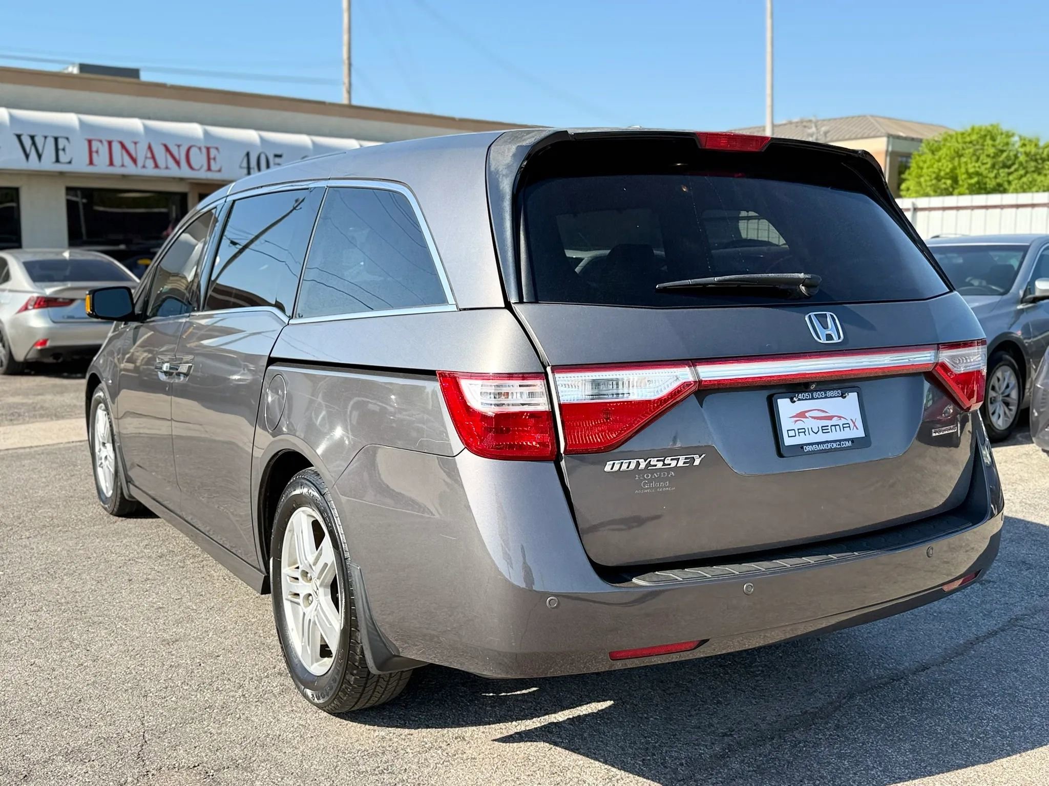Used 2013 Honda Odyssey Touring Elite image 11
