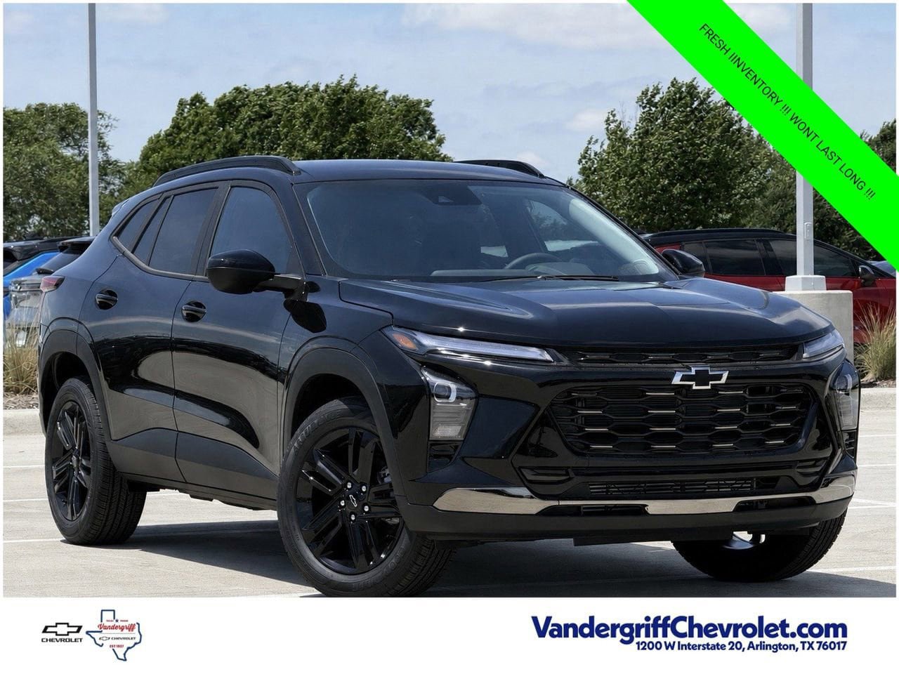 New 2026 Chevrolet Trax ACTIV w/ Driver Confidence Package FWD image 2