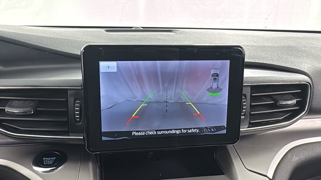 Used 2022 Ford Explorer XLT w/ Equipment Group 202A image 27