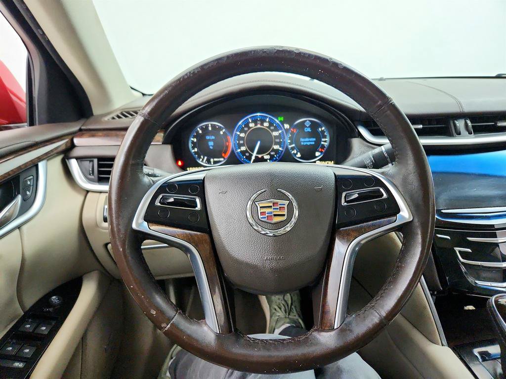 Used 2013 Cadillac XTS Premium FWD image 17