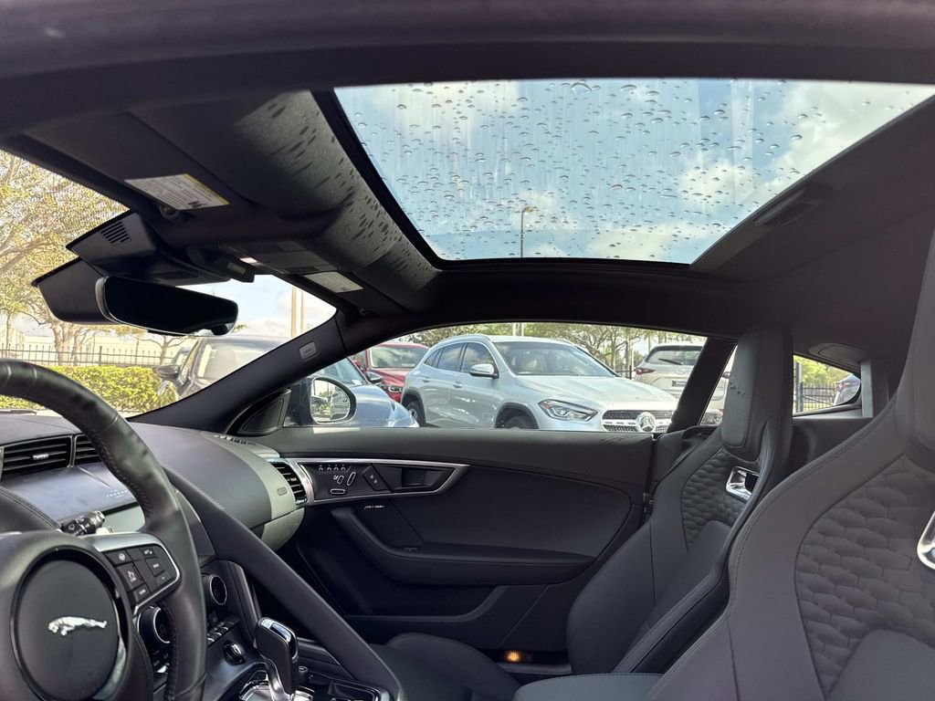 Used 2021 Jaguar F-TYPE R-Dynamic image 21