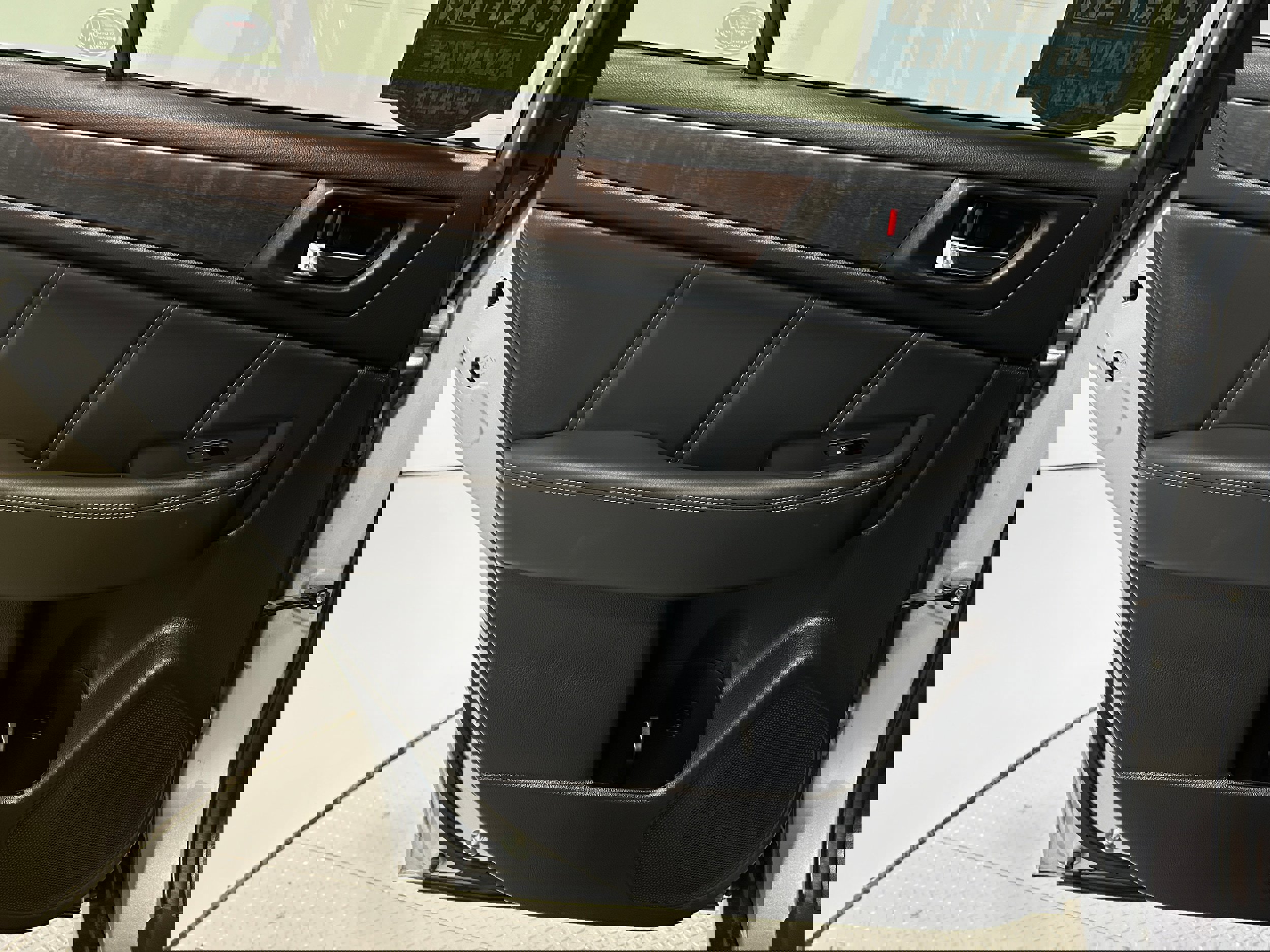 Used 2019 Subaru Outback 2.5i Limited image 30