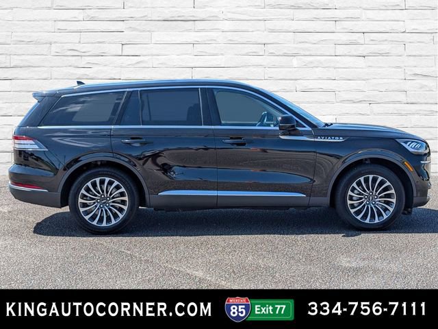 Used 2023 Lincoln Aviator Reserve w/ Equipment Group 201A image 4
