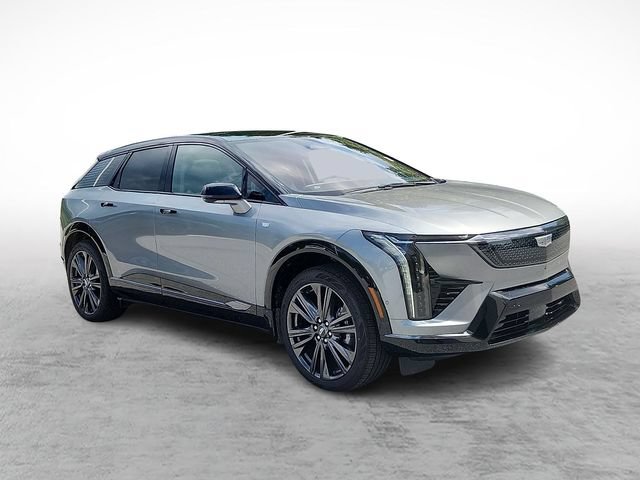 Certified 2026 Cadillac Optiq Sport 2 w/ LPO, Floor Liner Package AWD/4WD image 3