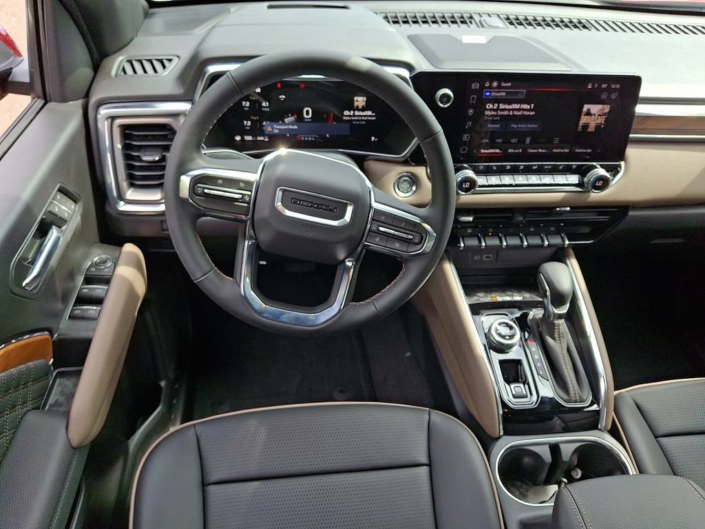 New 2026 GMC Canyon Denali AWD/4WD image 9