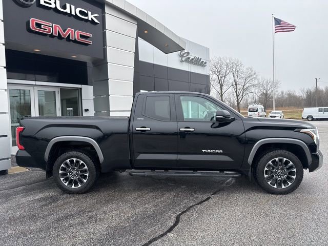 Used 2024 Toyota Tundra Limited AWD/4WD image 8