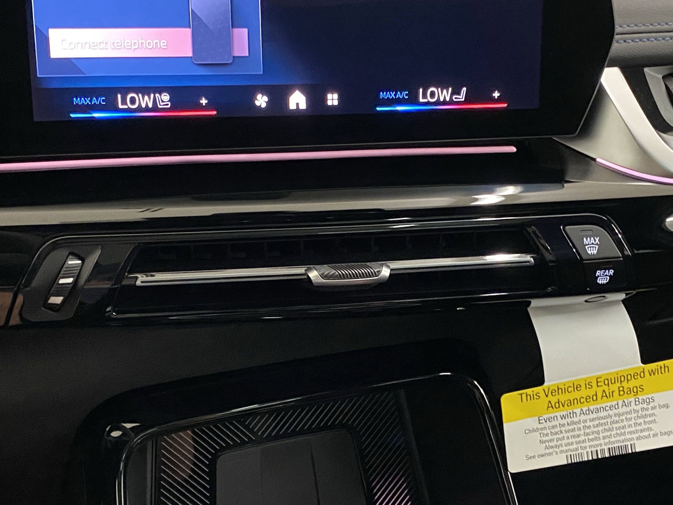 Used 2025 BMW X1 xDrive28i w/ Premium Package image 17