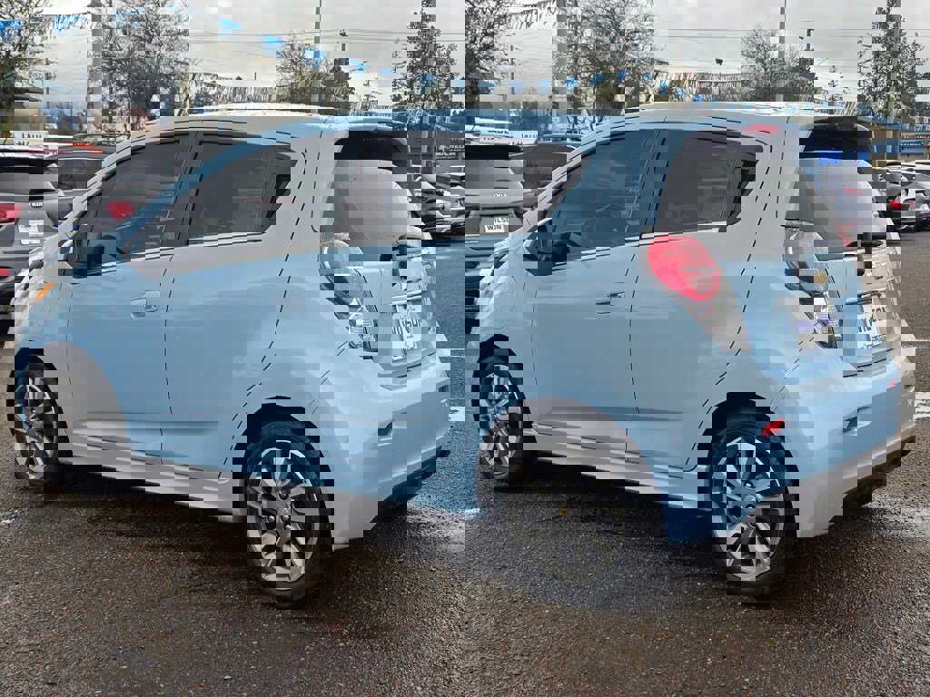 Used 2015 Chevrolet Spark LT image 30