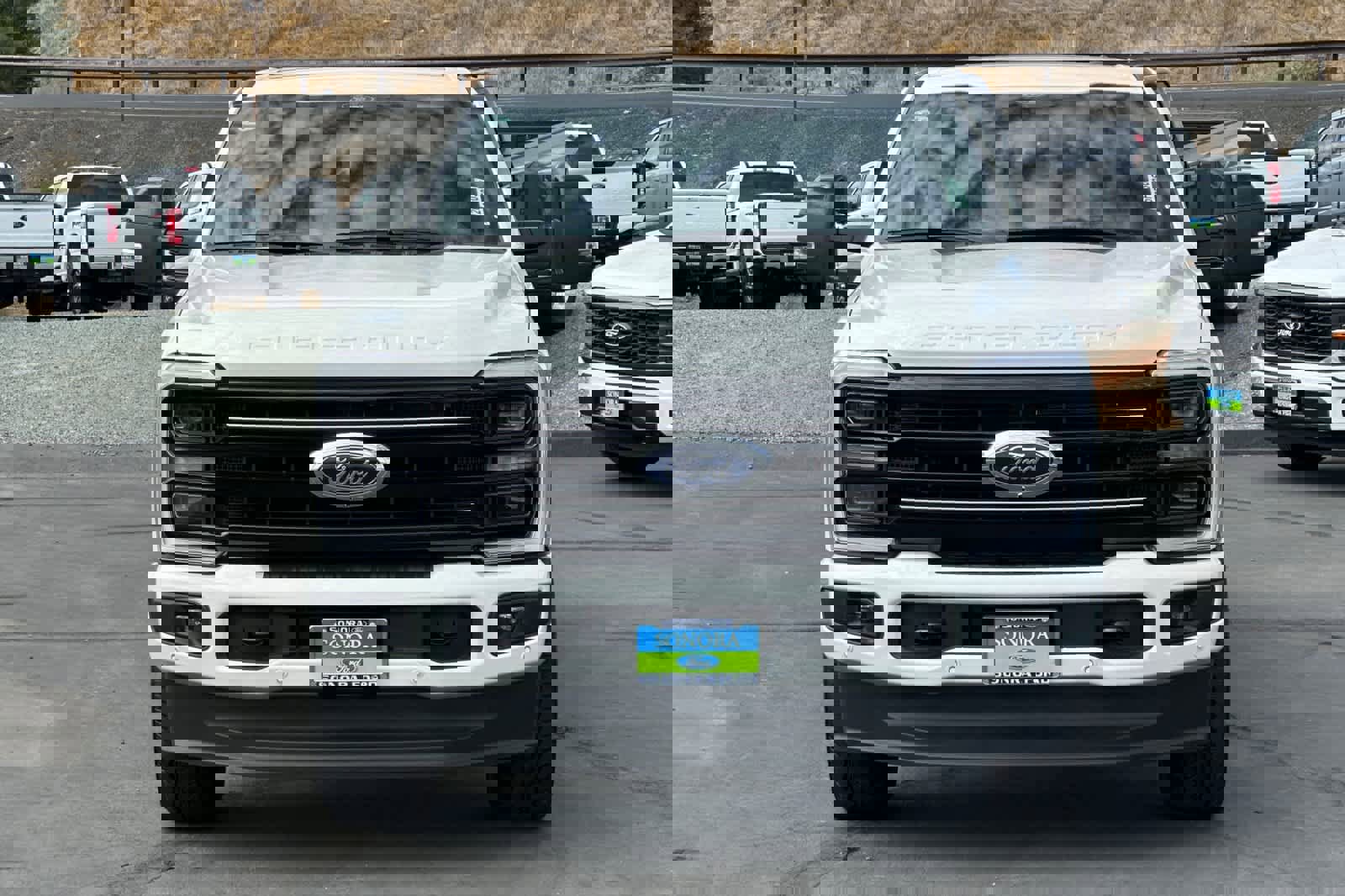 New 2026 Ford F250 Platinum image 3