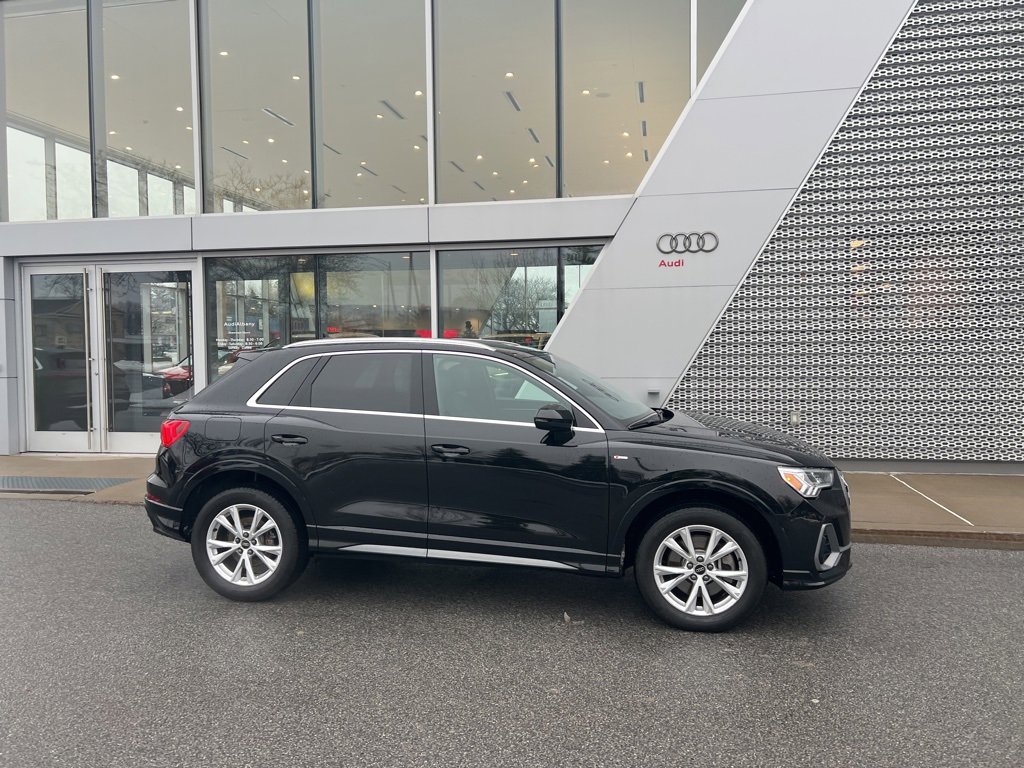 Used 2023 Audi Q3 2.0T Premium image 15