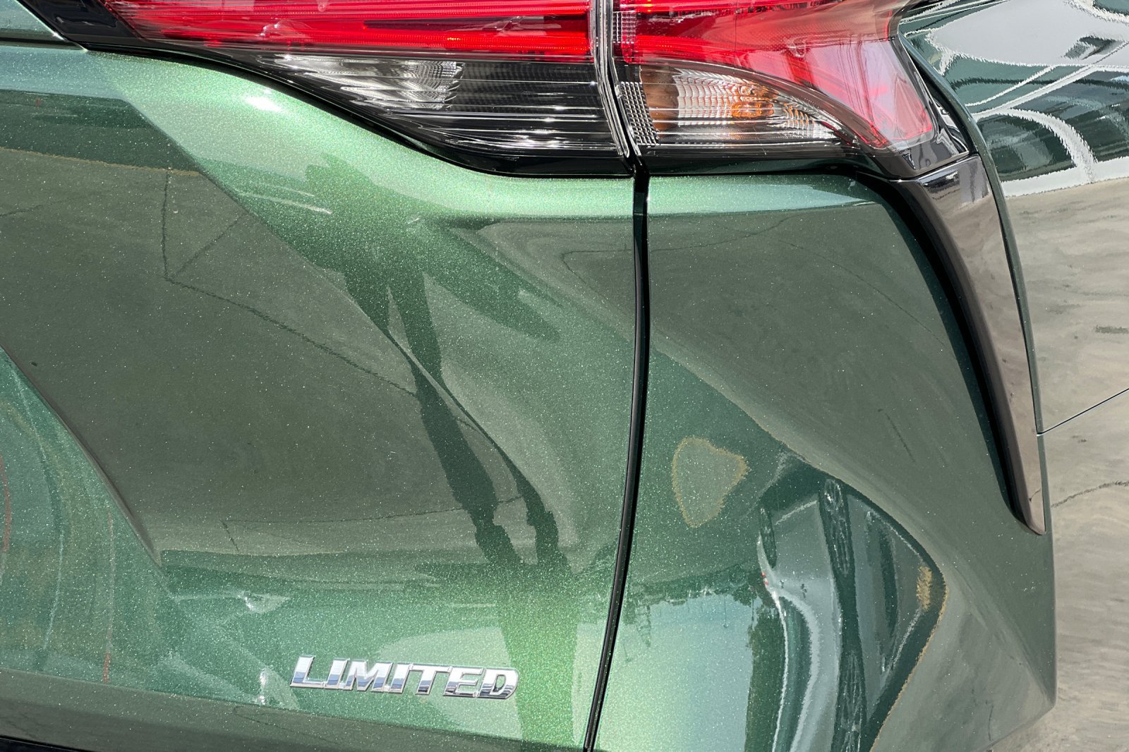 New 2026 Toyota Sienna Limited AWD/4WD image 22