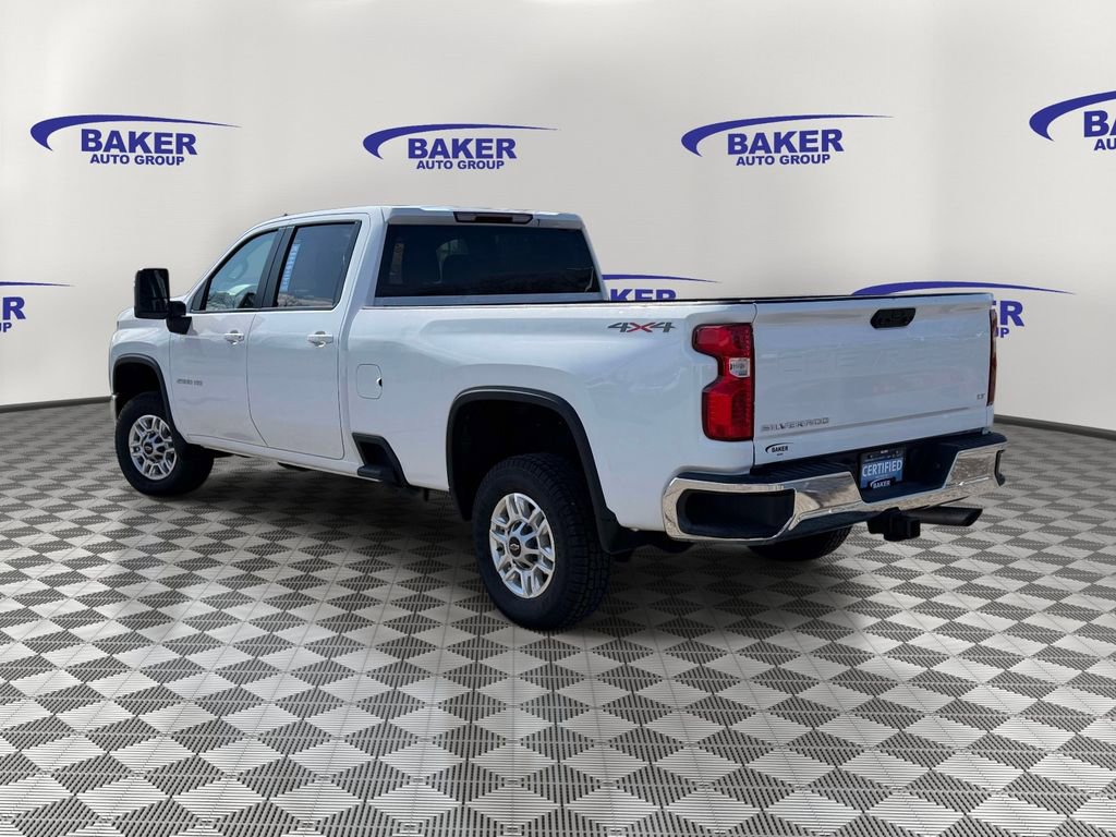 Used 2024 Chevrolet Silverado 2500 LT image 3