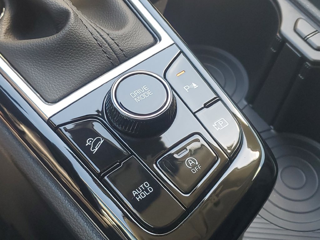 Used 2025 Kia Sportage EX FWD image 38