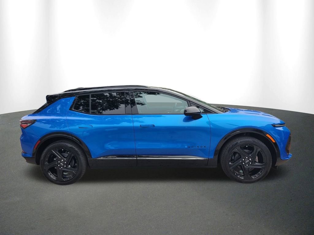 New 2026 Chevrolet Equinox EV RS FWD image 10