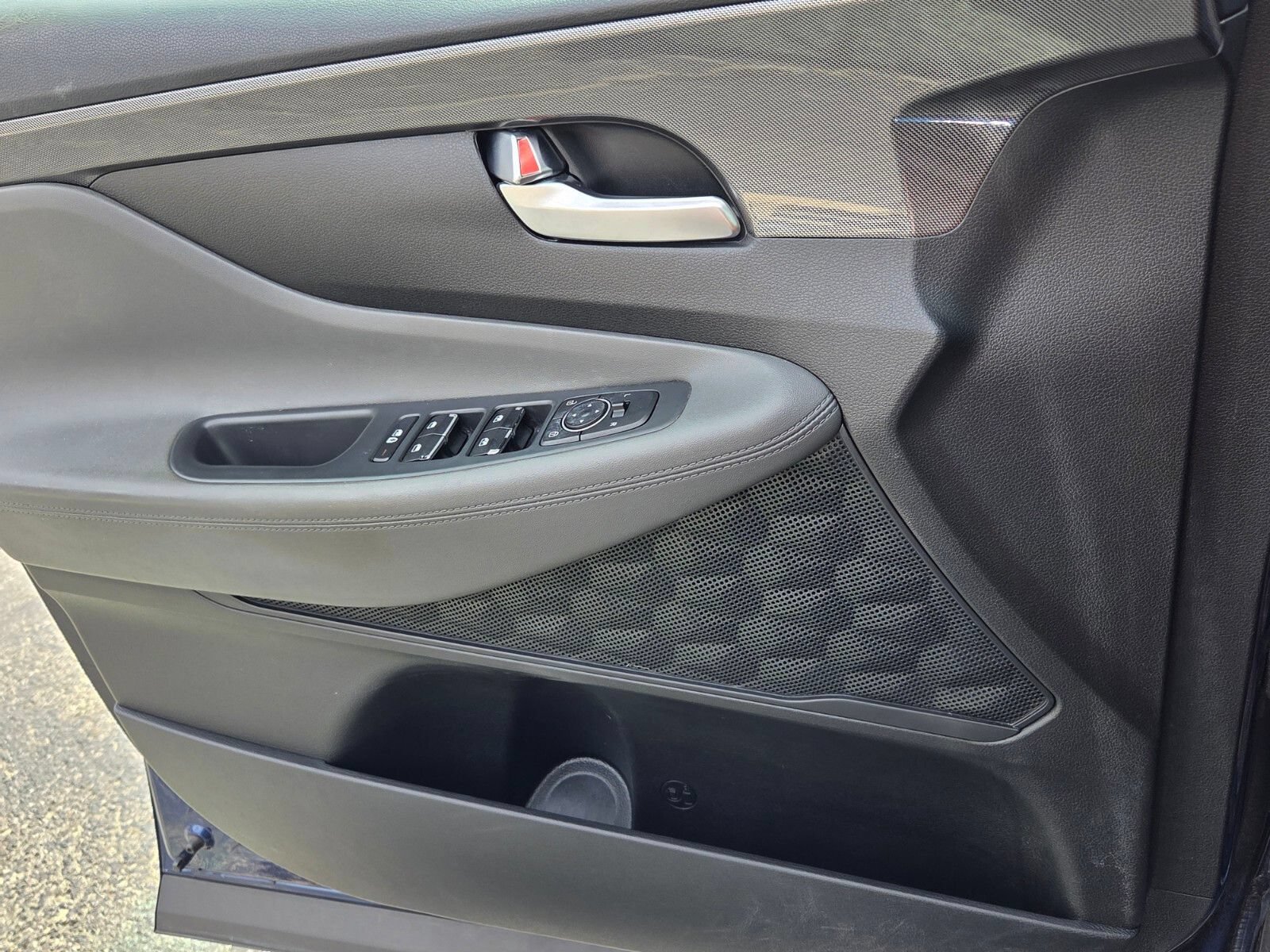 Used 2023 Hyundai Santa Fe SEL FWD image 30