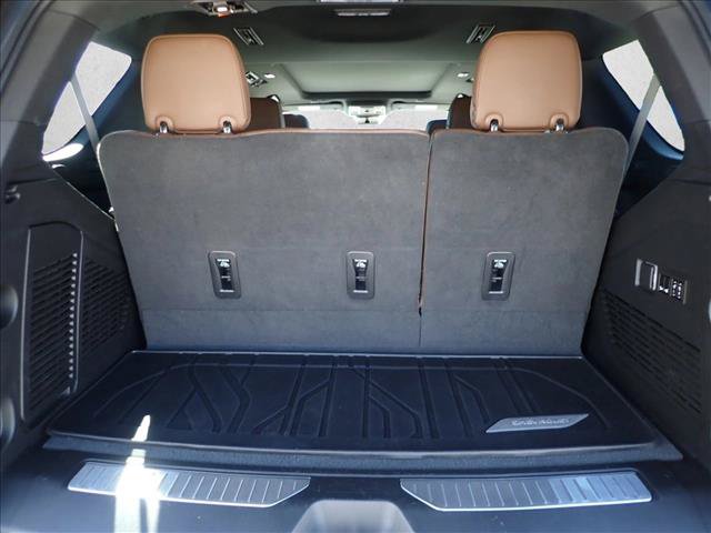 Used 2023 Chevrolet Tahoe High Country w/ Premium Package 2 AWD/4WD image 8