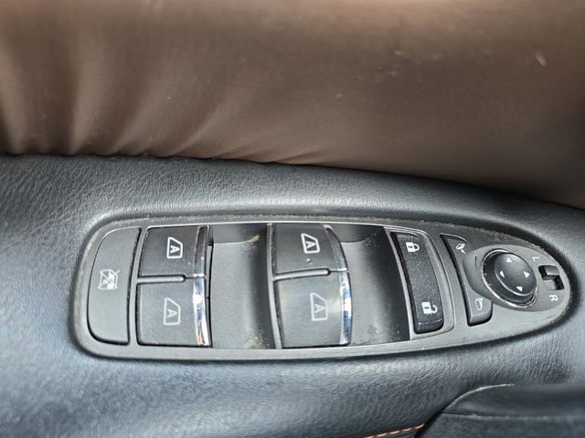 Used 2020 Nissan Armada Platinum w/ Platinum Reserve Package image 29