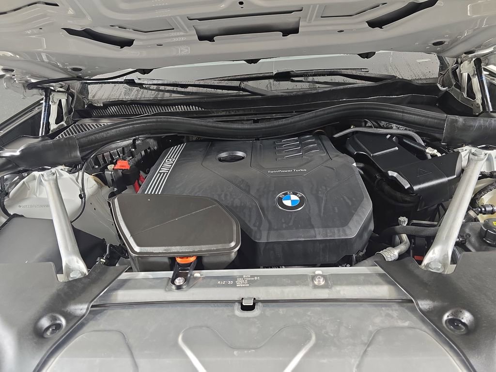 Certified 2025 BMW X4 xDrive30i w/ Premium Package image 32