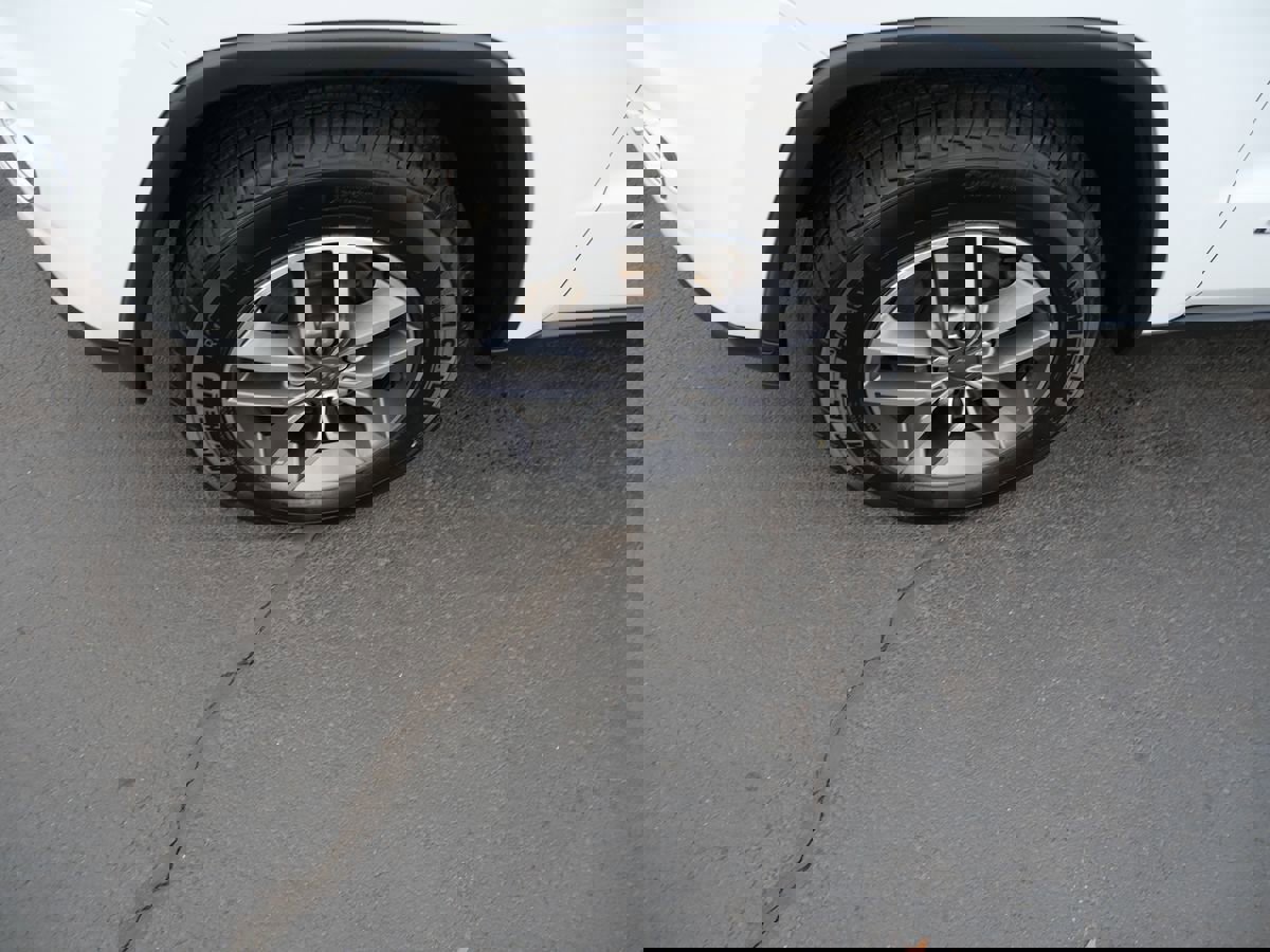 Used 2021 Jeep Grand Cherokee Limited w/ Trailer Tow Group IV image 35