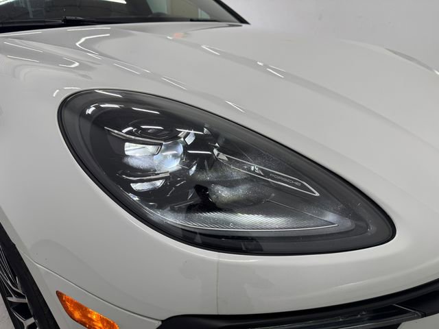 Used 2022 Porsche Macan S image 32