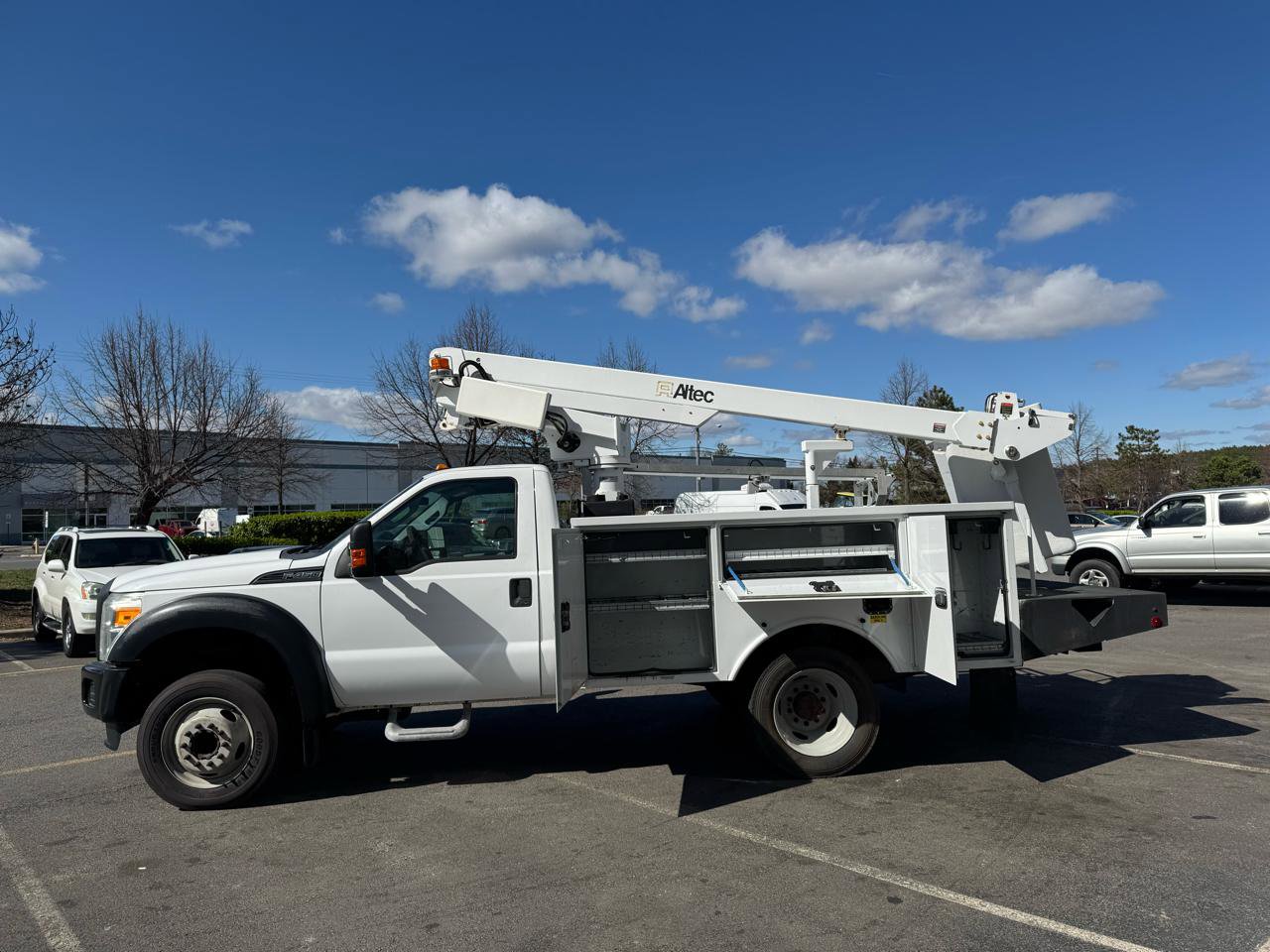 Used 2015 Ford F450 XL w/ Power Equipment Group image 42