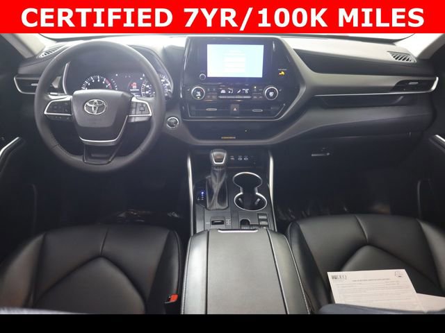 Used 2023 Toyota Highlander XLE FWD image 14