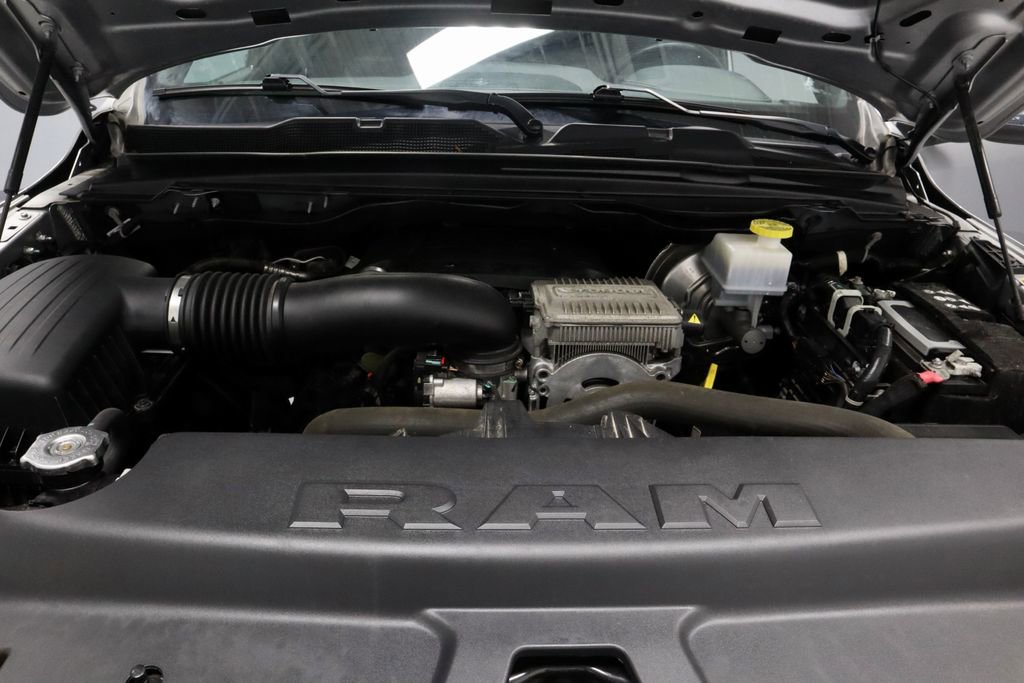 Used 2023 RAM 1500 Laramie AWD/4WD image 18