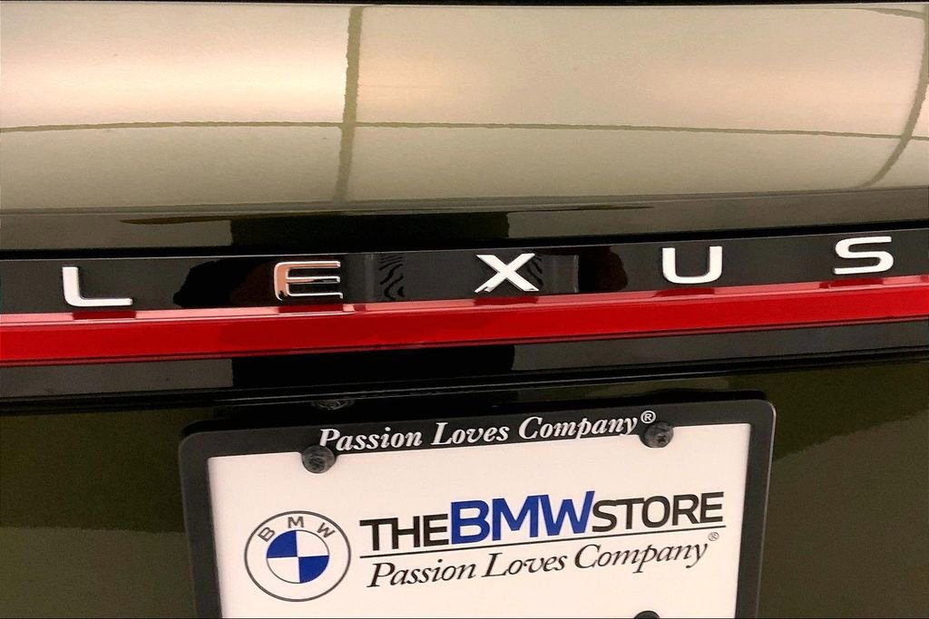 Used 2025 Lexus RX 350 AWD w/ Convenience Package image 30