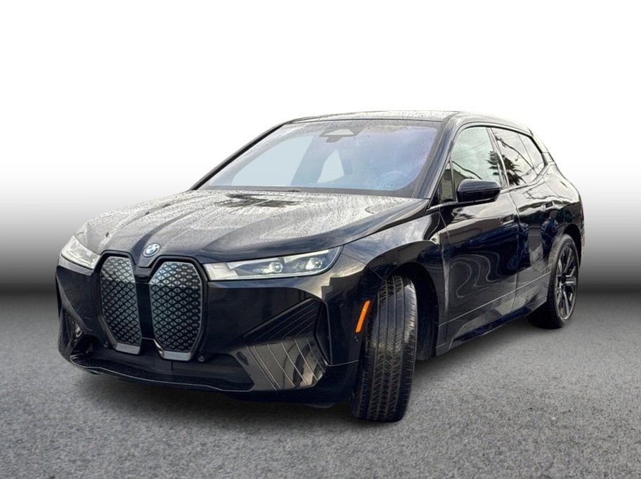 Used 2023 BMW iX xDrive50 w/ Sport Package image 1