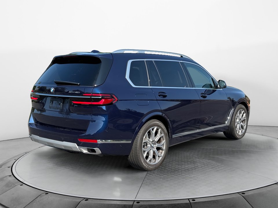 Used 2026 BMW X7 xDrive40i AWD/4WD image 7