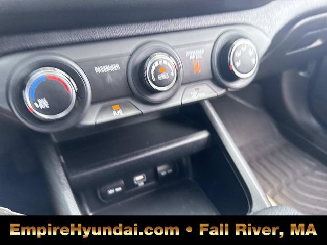 Used 2023 Kia Forte LXS image 31