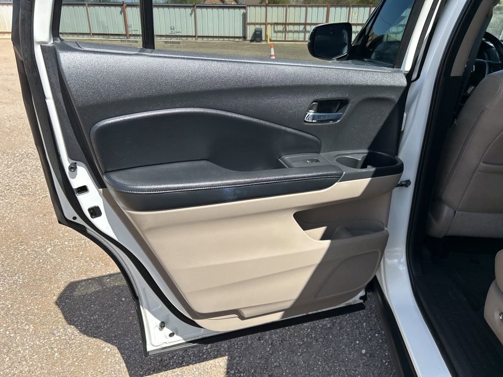 Used 2017 Honda Pilot EX-L image 34