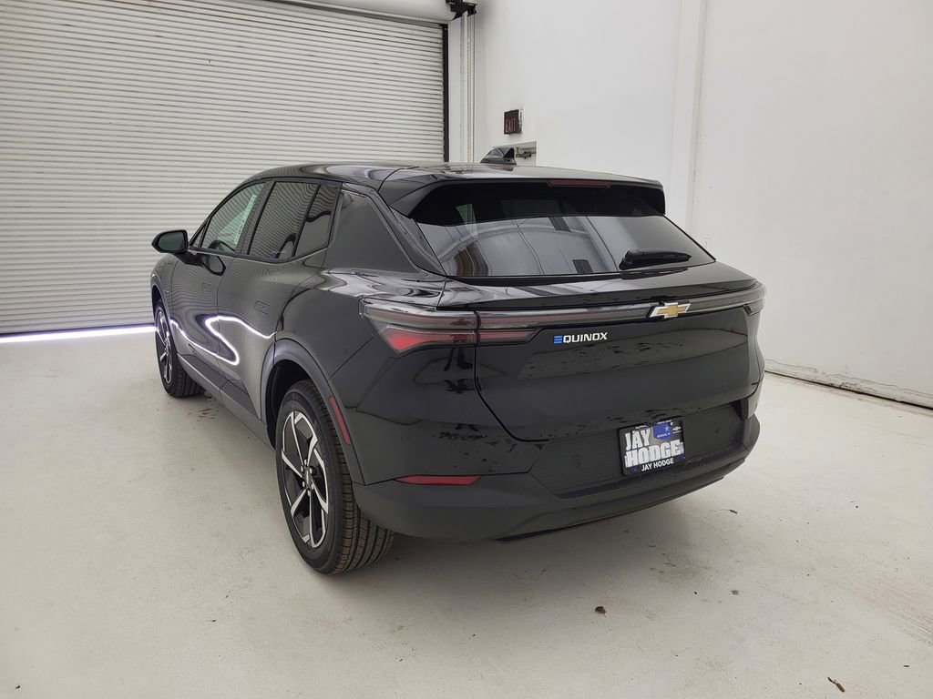 New 2026 Chevrolet Equinox EV LT image 15