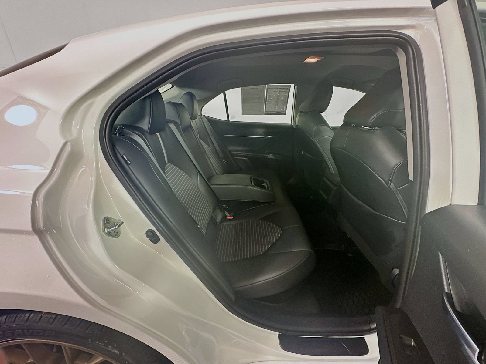 Used 2023 Toyota Camry SE FWD image 24