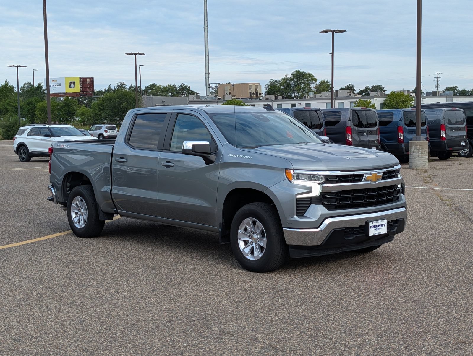Used 2026 Chevrolet Silverado 1500 LT AWD/4WD image 10