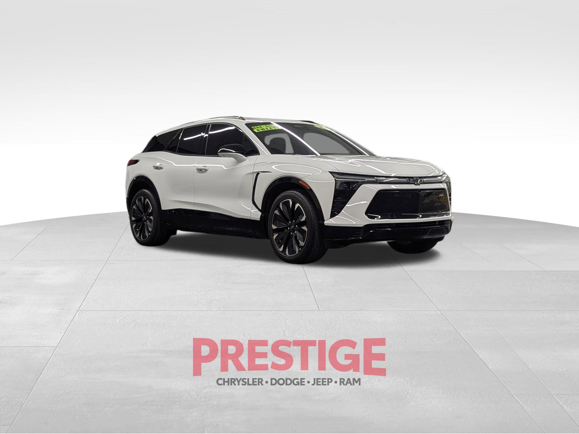 Used 2024 Chevrolet Blazer EV RS RWD image 5