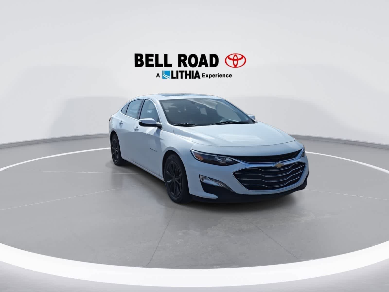 Used 2024 Chevrolet Malibu LT FWD image 2