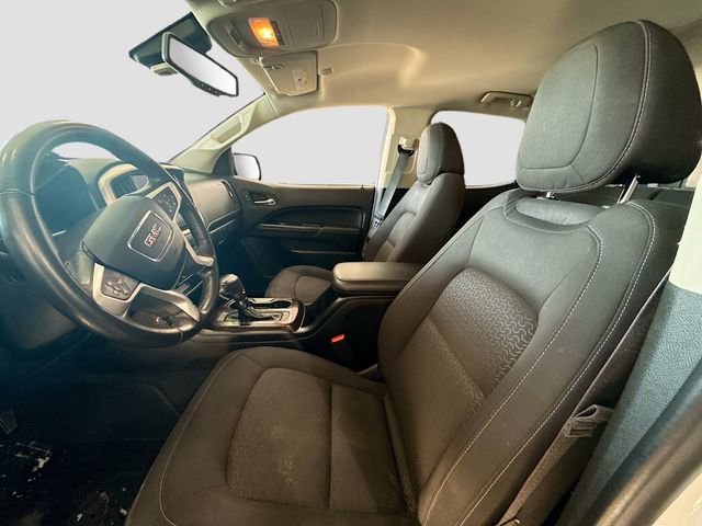 Used 2020 GMC Canyon SLE w/ Elevation Edition image 17