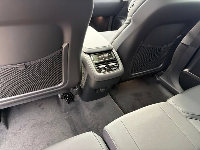 New 2027 Volvo XC90 B6 Plus AWD/4WD image 8