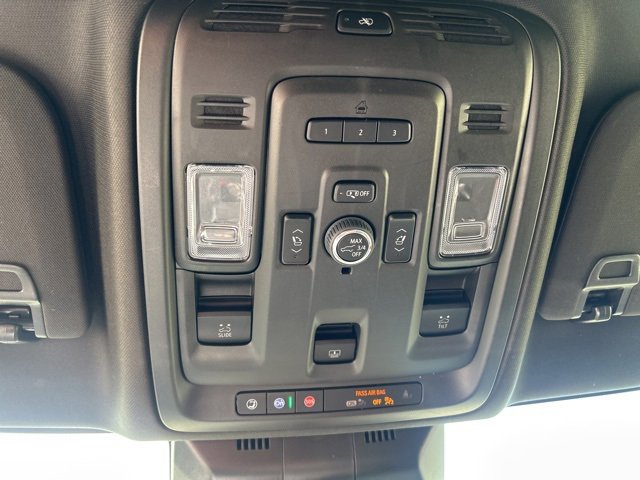 Certified 2023 Cadillac Escalade Premium Luxury image 45