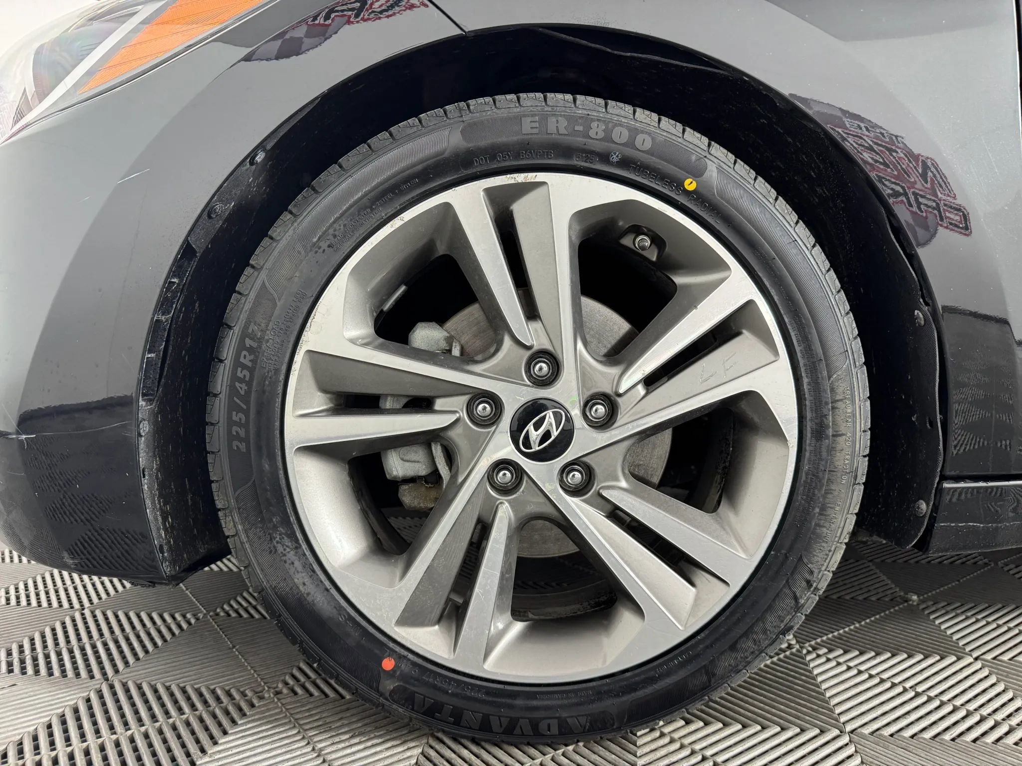 Used 2017 Hyundai Elantra Limited FWD image 42
