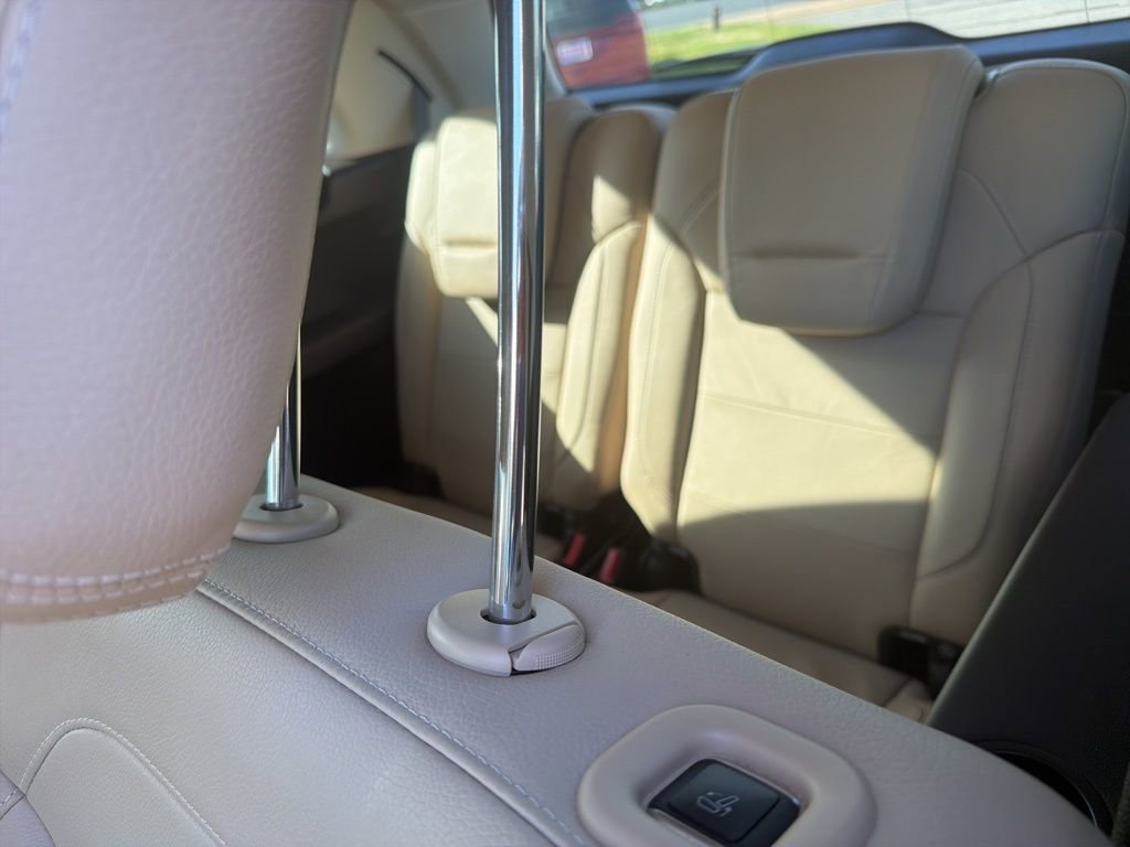 Used 2017 Mercedes-Benz GLS 550 4MATIC image 15