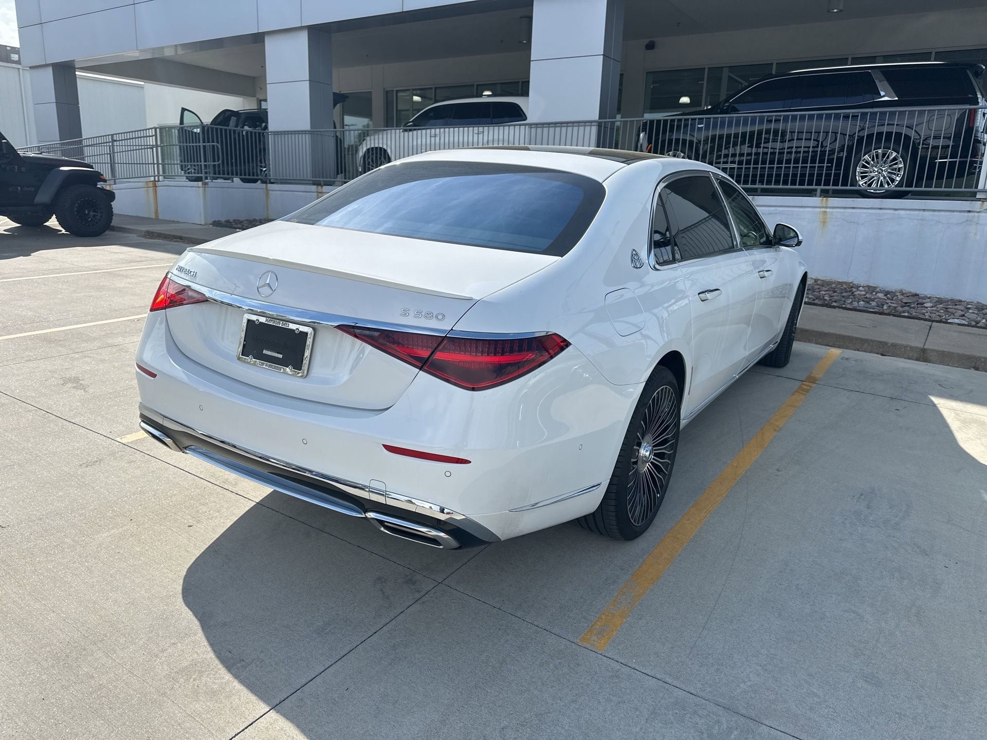 Used 2025 Mercedes-Benz Maybach S 580 4MATIC image 6