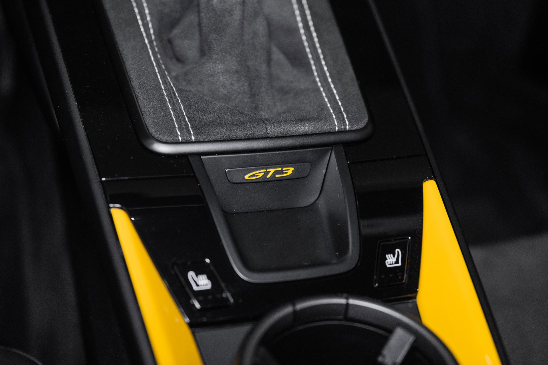 Used 2022 Porsche 911 GT3 image 40