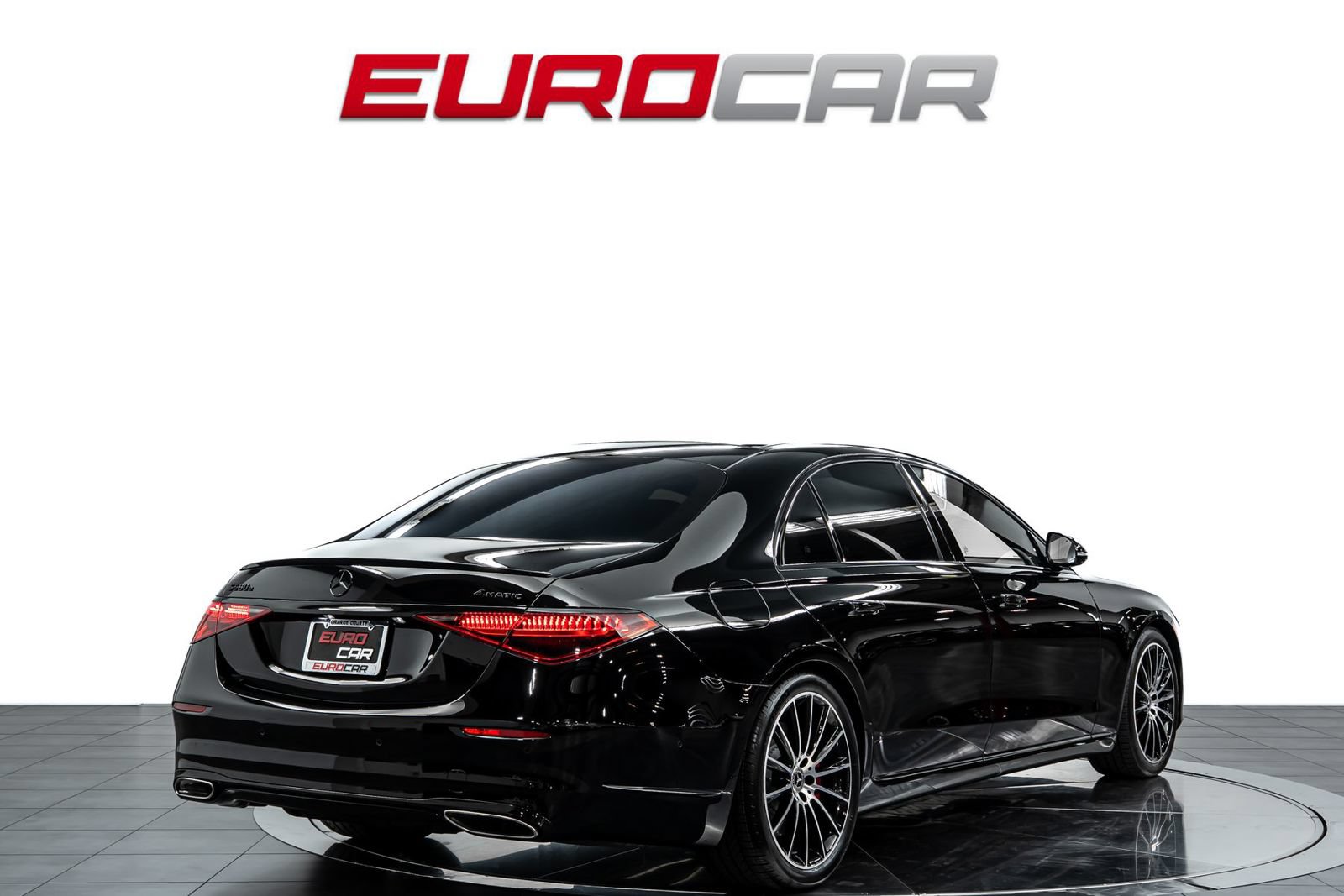 Used 2024 Mercedes-Benz S 580e 4MATIC Sedan image 5